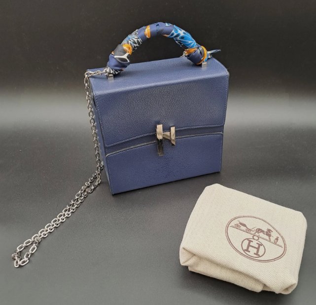 Les élégantes de la rive gauche, mode & maison - bijoux, accessoires 